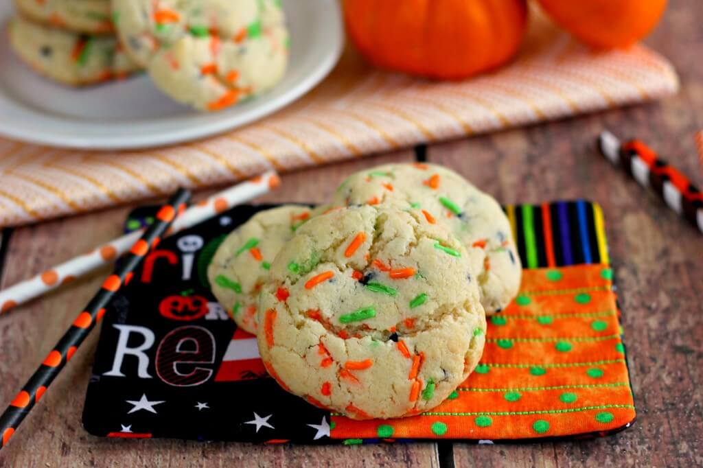 oft fluffy and full of funfetti cake batter flavor these halloween funfetti cake