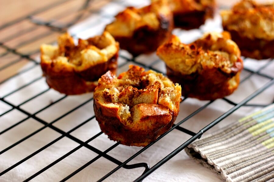 Crispy on the outside and soft on the inside, you’ll love grabbing these These Cinnamon French Toast Cups are light, delicious, and filled with the classic flavors of vanilla and cinnamon.