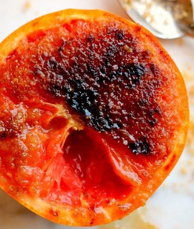 Loaded with flavor, this Caramelized Brown Sugar Grapefruit is broiled to perfection, resulting in a sweet and tangy treat that will tickle your taste buds!
