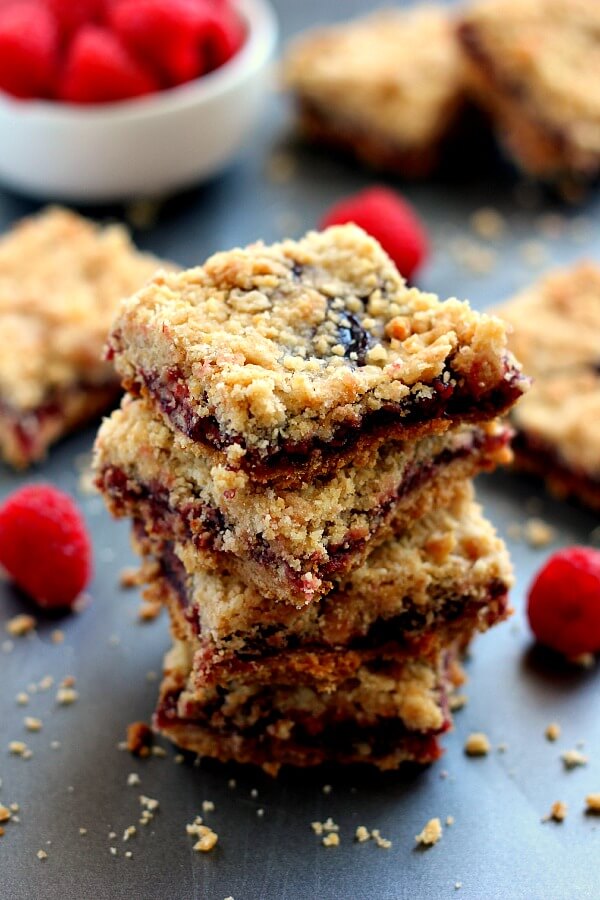 Jam-packed with raspberries, layered on a buttery crust and topped with streusel, these Raspberry Crumble Bars taste like your favorite pie, in bar form!
