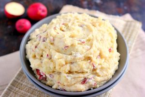 slow cooker garlic mashed potatoes in a bowl