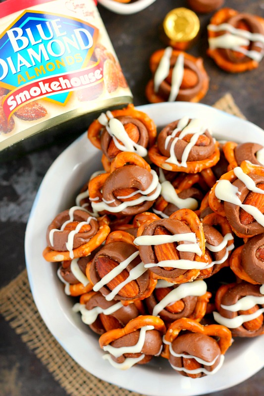 These Almond Pretzel Bites are filled with crunchy pretzels, Smokehouse Almonds, caramel candies, and drizzled with white chocolate. They're ready in minutes and make the perfect game day snack for when you crave a sweet and salty treat!
