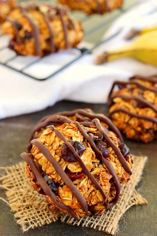 Jam-packed with hearty oats, bananas, dried cherries and chocolate chips, these Chocolate Cherry Banana Breakfast cookies are a healthy, one-bowl treat. They bake up crispy on the outside, soft on the inside and are full of healthy ingredients. If you love eating dessert for breakfast, then these cookies were made for you!