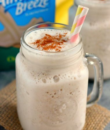 This Banana Bread Smoothie is thick, creamy, and full of nutritious ingredients. It takes just minutes to whip up and tastes like the classic bread, in drink form!