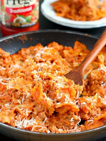 This Creamy Bowtie Lasagna is an easy dish that the whole family will enjoy. Filled with hearty ingredients and made in a skillet, this pasta contains all of the flavors of classic lasagna, but without all of the prep work!