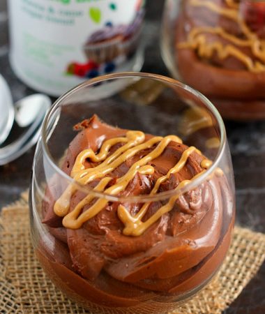 Filled with a chocolate cheesecake batter, swirled with creamy peanut butter and sweetened with Zing™ Baking Blend, this Chocolate Peanut Butter Cheesecake Mousse is the perfect lightened up dessert. With just five ingredients and minimal prep work, this easy mousse is a delicious, low calorie dessert!