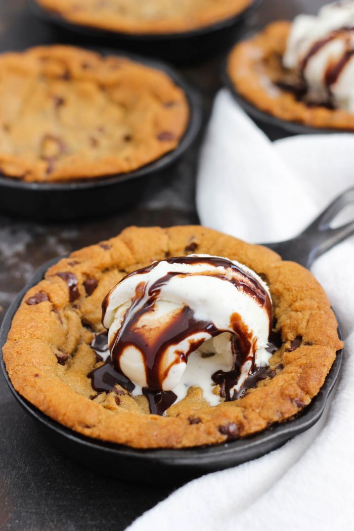 Mini Cast Iron Skillet Cookies (with Premade Dough!) Pumpkin 'N Spice