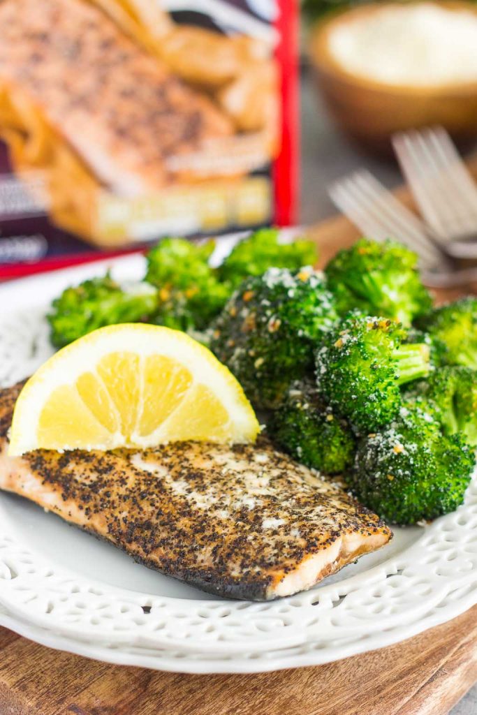 Roasted Garlic Parmesan Broccoli is an easy side dish that's bursting with flavor. Fresh broccoli is tossed with a mixture of garlic and Parmesan cheese, which results in a slightly crisp texture and seasoned to perfection. Prepped and cooked in one pan, you'll have this roasted vegetable ready in no time!