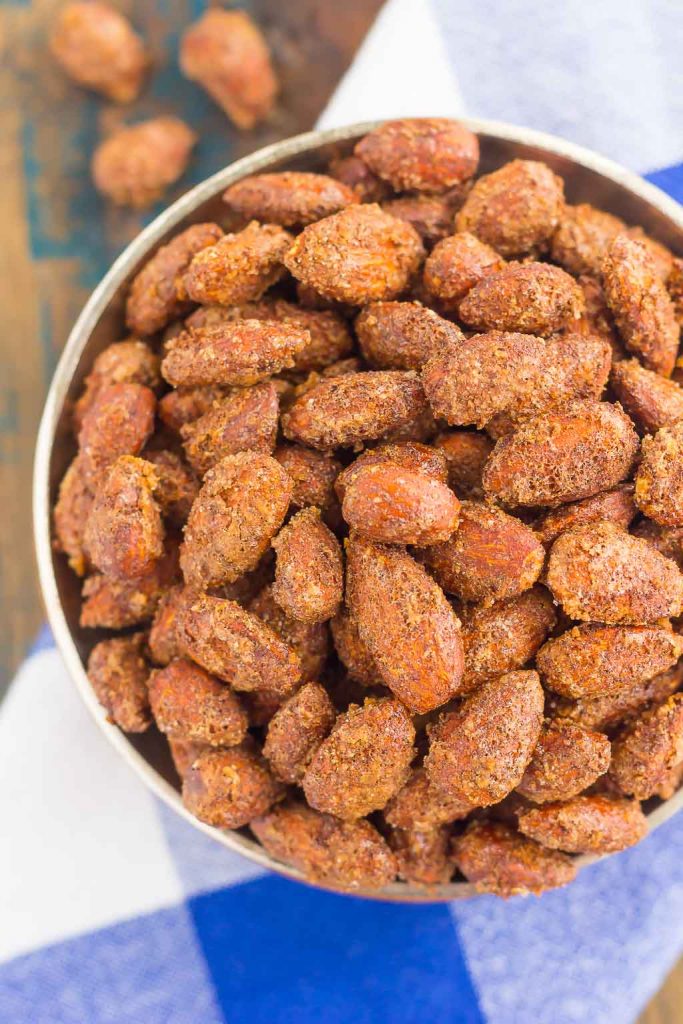 These Roasted Cinnamon and Nutmeg Almonds are filled with sweet flavors that pack an irresistible taste. Crunchy, sweet, and a good-for-you snack, these almonds are perfect for mid-morning or late night munchies!