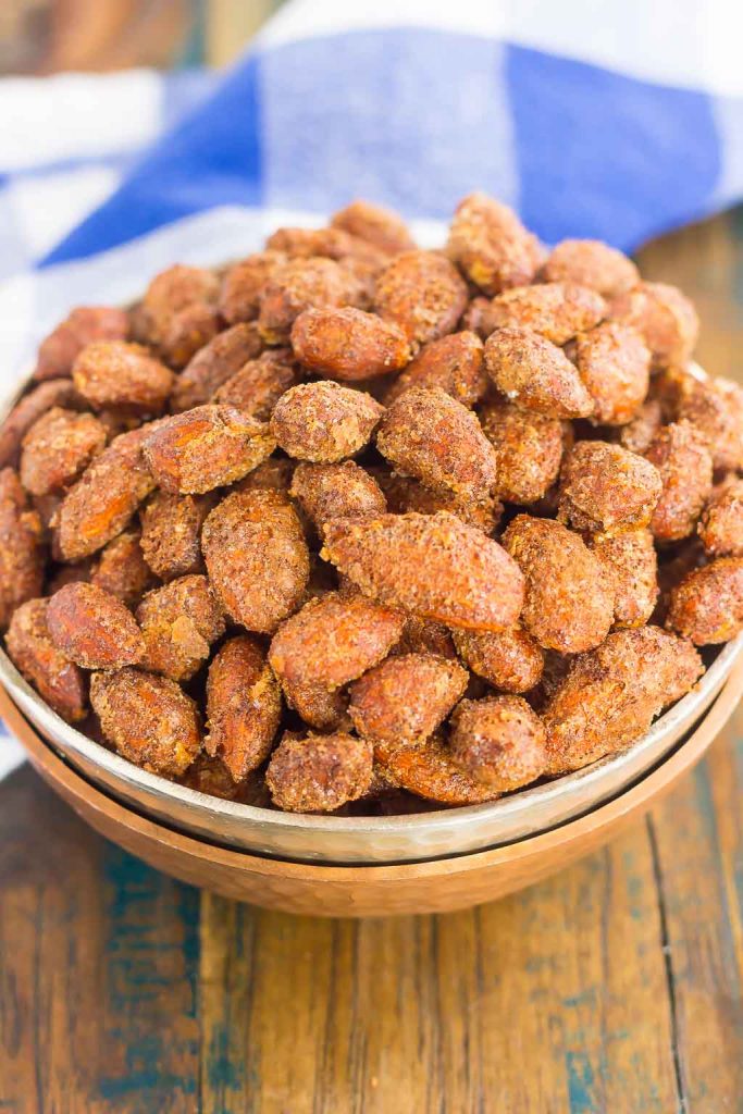 These Roasted Cinnamon and Nutmeg Almonds are filled with sweet flavors that pack an irresistible taste. Crunchy, sweet, and a good-for-you snack, these almonds are perfect for mid-morning or late night munchies!