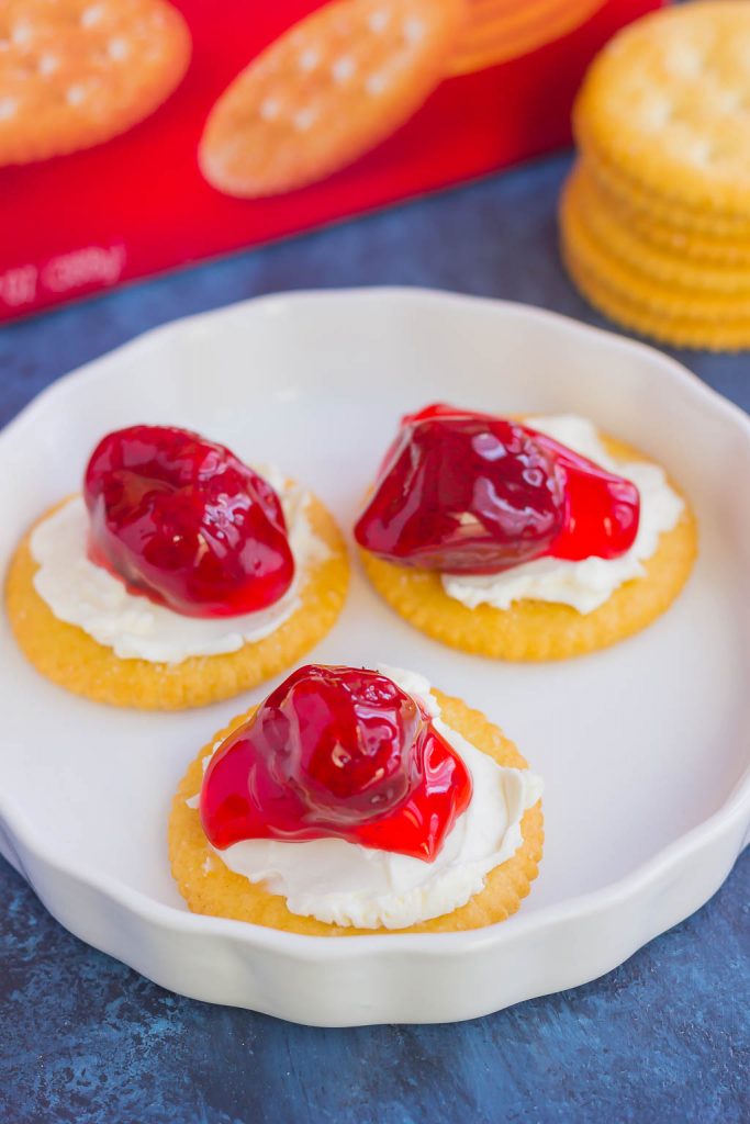 These sweet and savory snack crackers are perfect for entertaining those hungry house guests, or just as a little treat for yourself. Easy to make and even better to eat, you'll love the fresh and simple flavors of this simple snack!