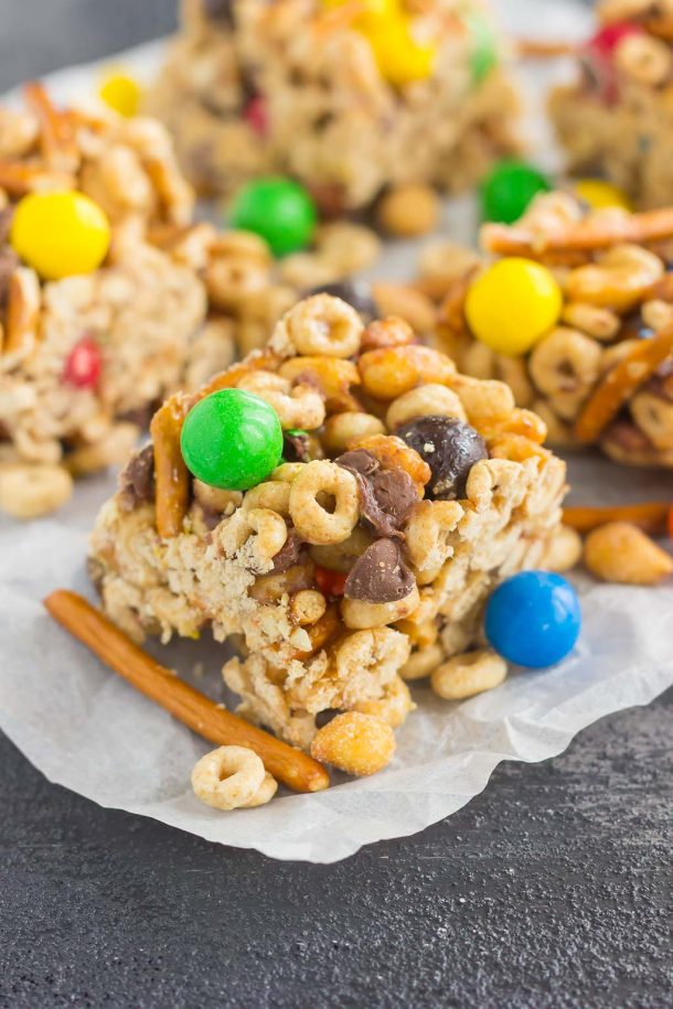 No-Bake Sweet and Salty Cereal Bars