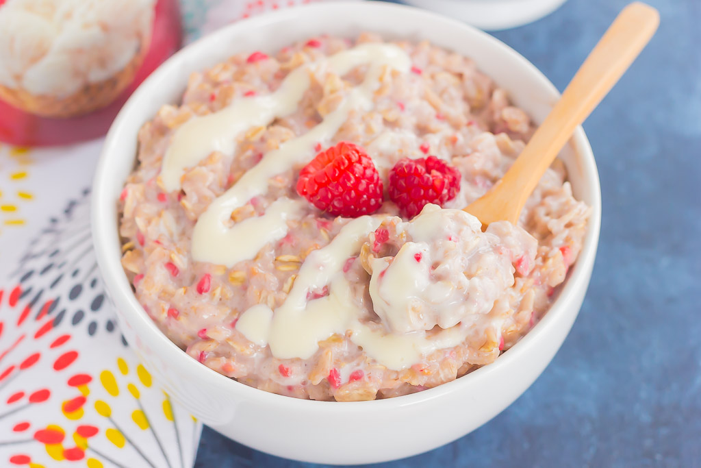 This simple and delicious Raspberry Cheesecake Swirl Oatmeal features hearty oats, fresh raspberries, and a swirl of creamy cheesecake. Easy to make, full of flavor, and on the healthier side, dessert for breakfast never tasted so good!