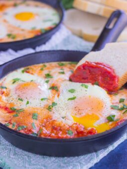 These Marinara Baked Eggs make an easy and hearty meal for busy mornings. Perfect alongside toast, garlic bread, or on its own, this dish is sure to be a favorite all year long!
