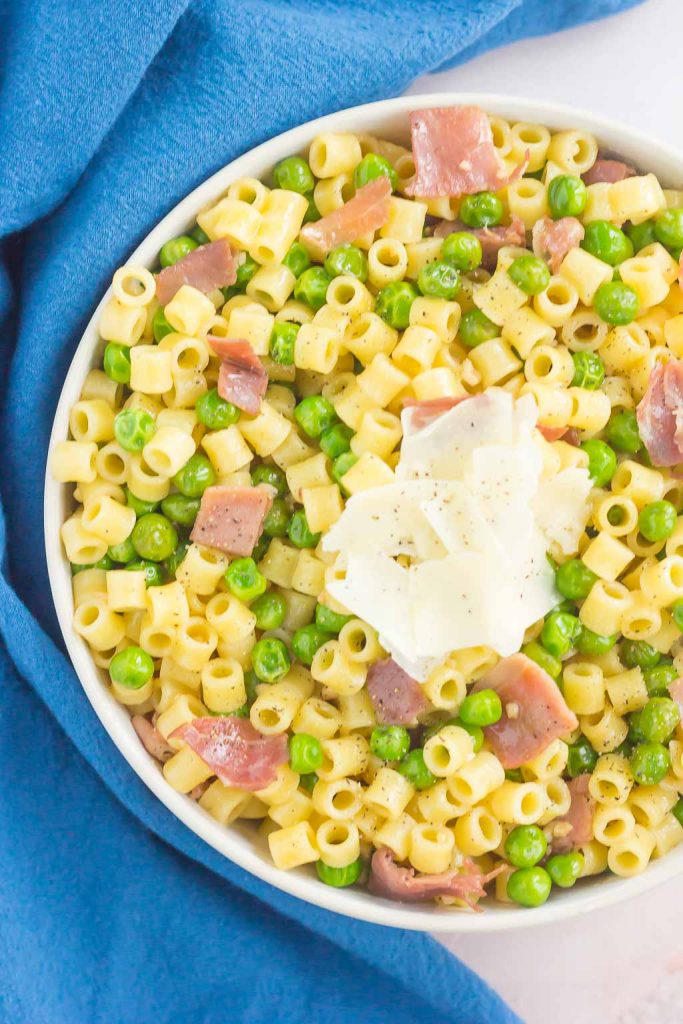 Garlic Butter Pasta with Prosciutto and Peas Pumpkin 'N Spice