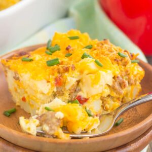 Sausage Hashbrown Breakfast Casserole Recipe - Pumpkin 'N Spice