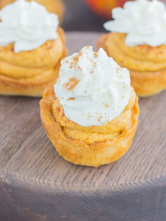 These Whipped Pumpkin Pie Bites are perfectly portable, poppable, and so easy to make. With just a few ingredients and hardly any prep time, you can have your pumpkin pie in bite-sized form!