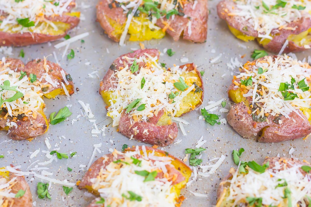 Parmesan Garlic Smashed Potatoes - Pumpkin 'N Spice
