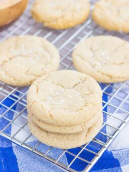 chai cookies on a wire cooling wrack