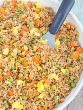 Fast, easy, and full of flavor this Easy Fried Rice tastes like your favorite Chinese take-out!