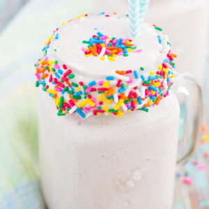 Creamy vanilla ice cream, swirled with funfetti cake batter mix creates this smooth and indulgent Funfetti Cake Batter Milkshake!