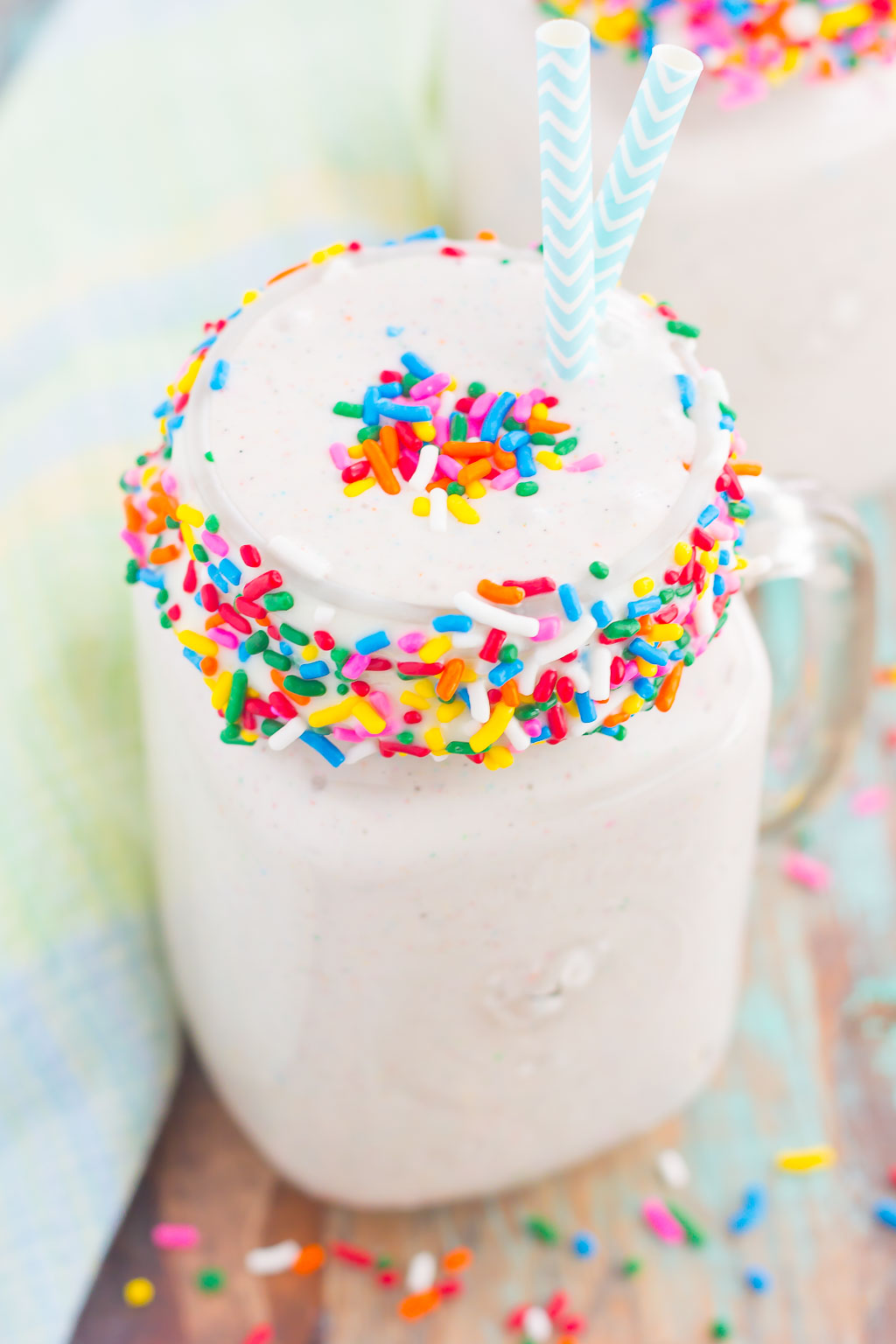 Creamy vanilla ice cream, swirled with funfetti cake batter mix creates this smooth and indulgent Funfetti Cake Batter Milkshake!