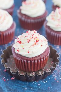 christmas cupcakes with peppermint frosting