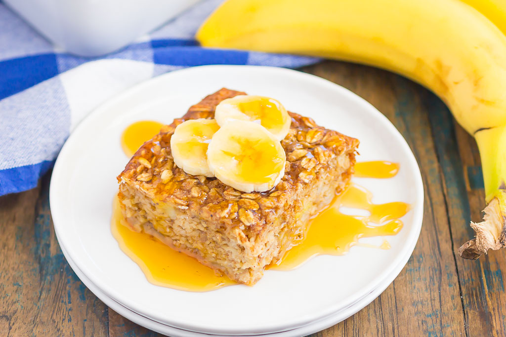 This Baked Banana Bread Oatmeal is filled with hearty oats, sweet bananas, and just the right amount of spices. It’s the perfect dish to make on the weekend and slice up for your weekday breakfast!