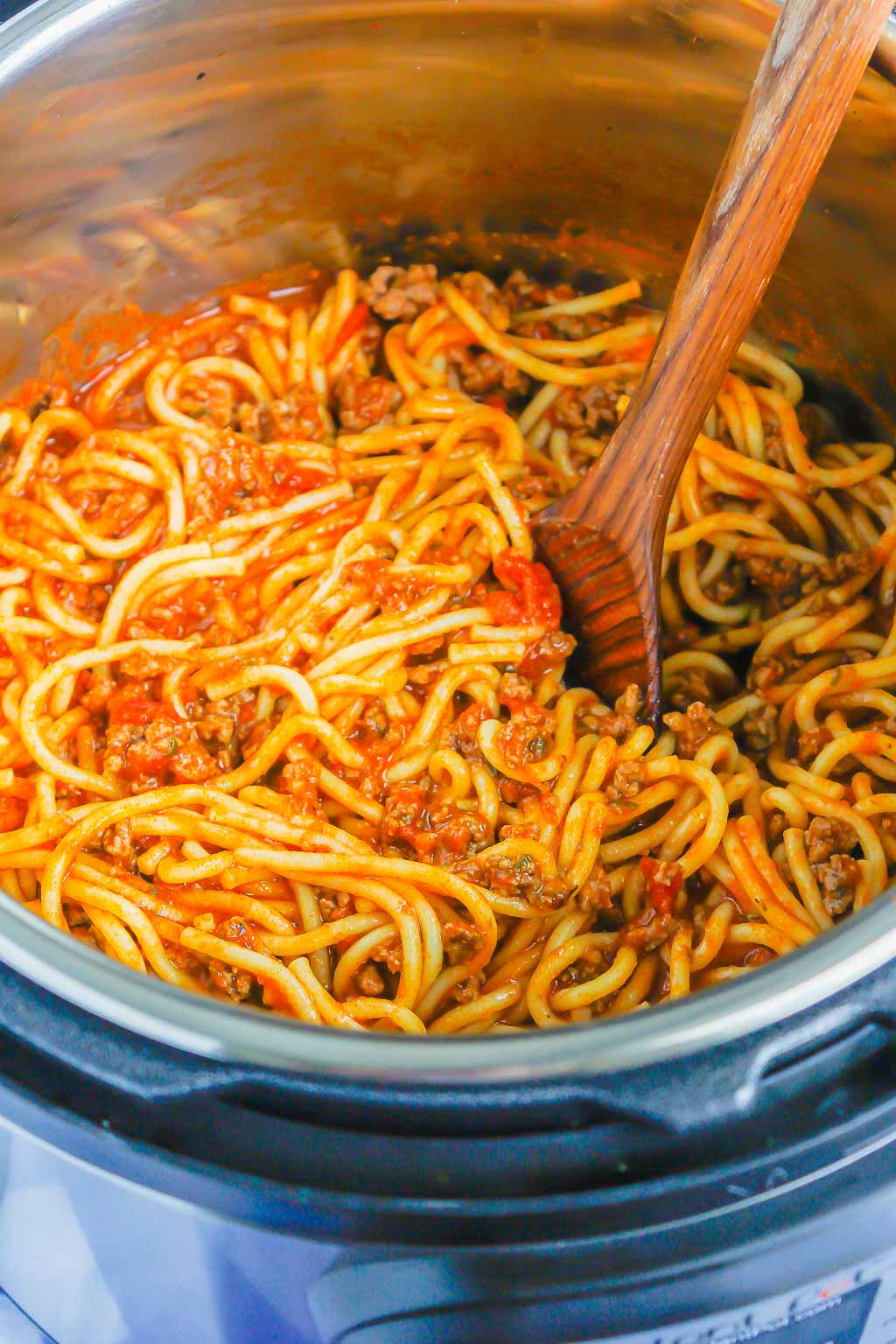 Cooking spaghetti and meat sauce in an Instant Pot. 