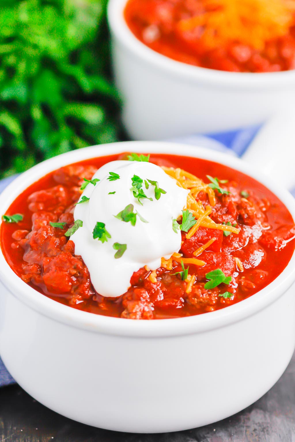 Instant Pot No Bean Chili is a simple, hearty meal that's ready in no time. Made with two types of ground beef and loaded with flavor, you'll never miss the beans in this cozy dish! #chili #nobeanchili #chilinobeans #instantpot #instantpotchili #Instantpotnobeanchili #dinner #comfortfood