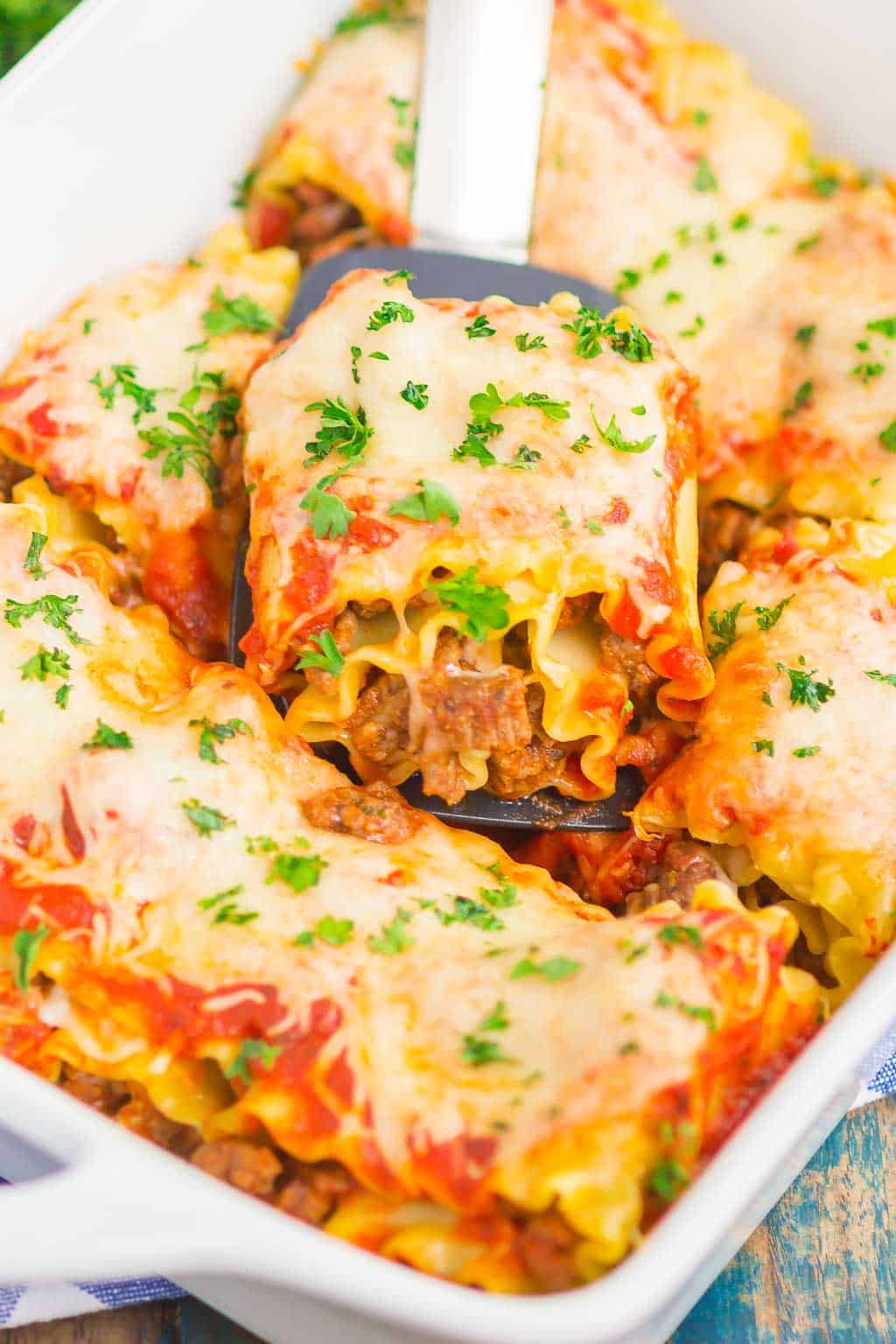 Easy Lasagna Rolls combine the classic flavors of lasagna, but without all of the prep work. With just a few ingredients, this hearty comfort dish is ready in 30 minutes!