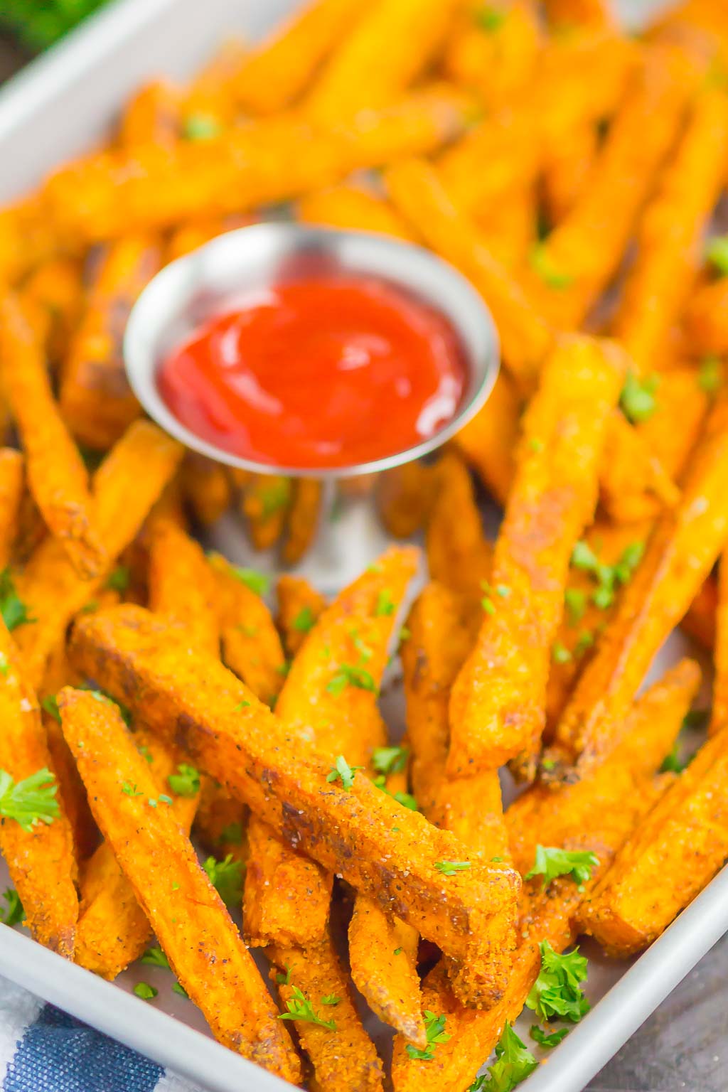 Crispy Baked Sweet Potato Fries are easy to make and seasoned to perfection. Healthier than the fried version and so delicious, theseÂ crunchy fries are perfect for a simple snack or side dish!