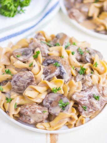 Instant Pot Beef Stroganoff