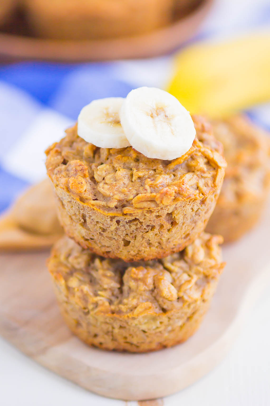 Peanut Butter Banana Baked Oatmeal Cups