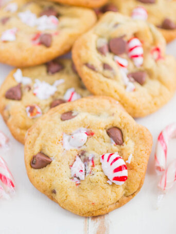 Peppermint Chocolate Chip Cookies