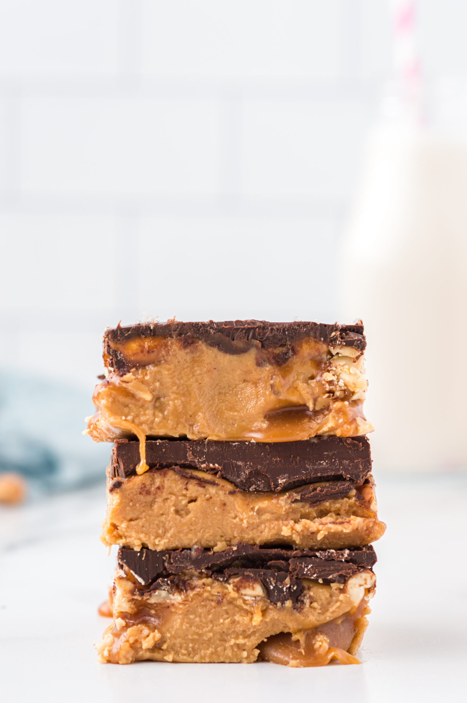 No Bake Snickers Peanut Butter Bars