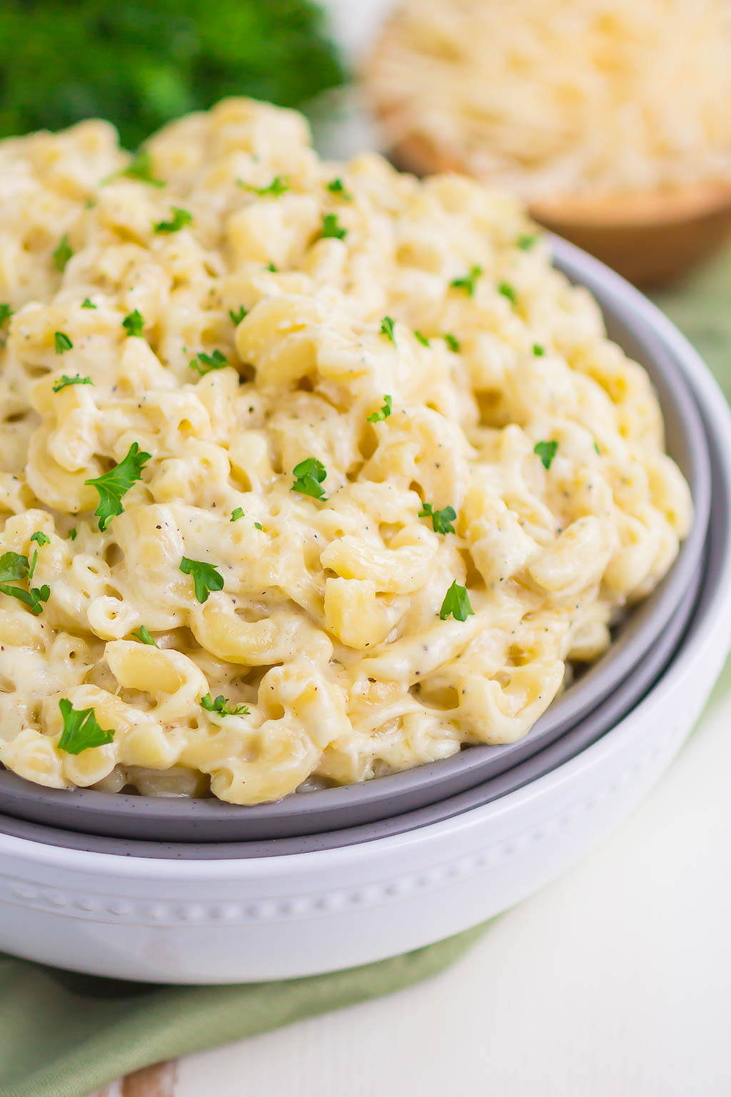 mac and cheese in a bowl