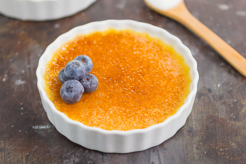 creme brulee in a dish