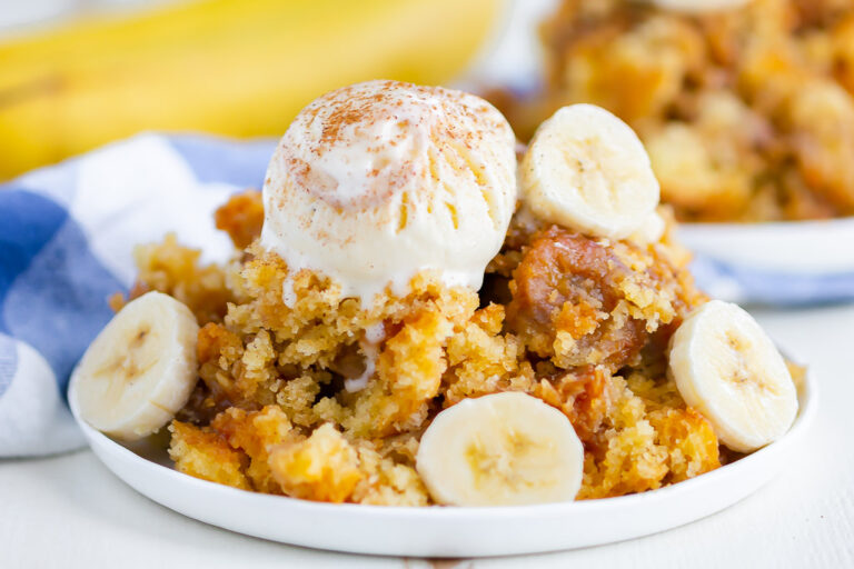 Easy Banana Cobbler Pumpkin 'N Spice