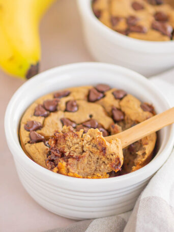 oats in a white ramekin