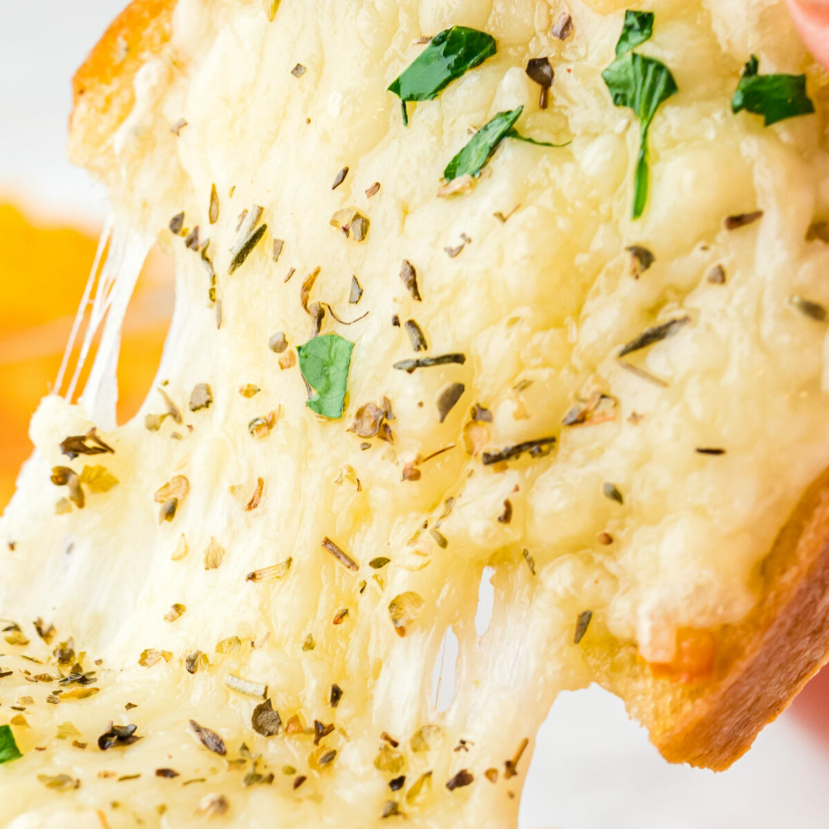 garlic bread with melty cheese